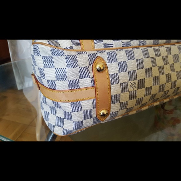 LOUIS VUITTON
Damier Azur Canvas Stresa - Picture 2 of 9